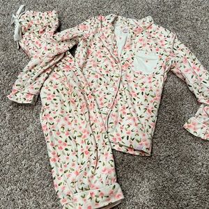 SweetHoney pajamas! Size 5!